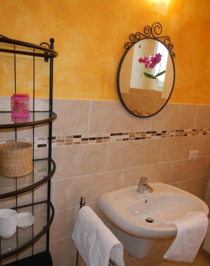 La Collina Dei Fiori Διαμέρισμα Vercana Εξωτερικό φωτογραφία
